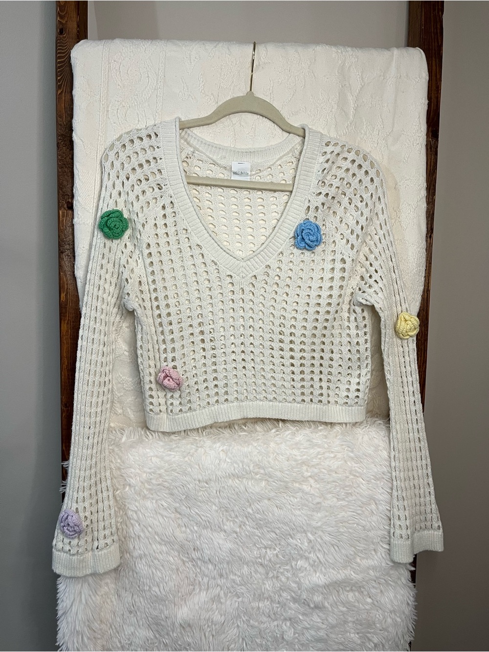 Wild Fable Viral Floral Open-Knit Cropped Sweater - Cream/Off-White